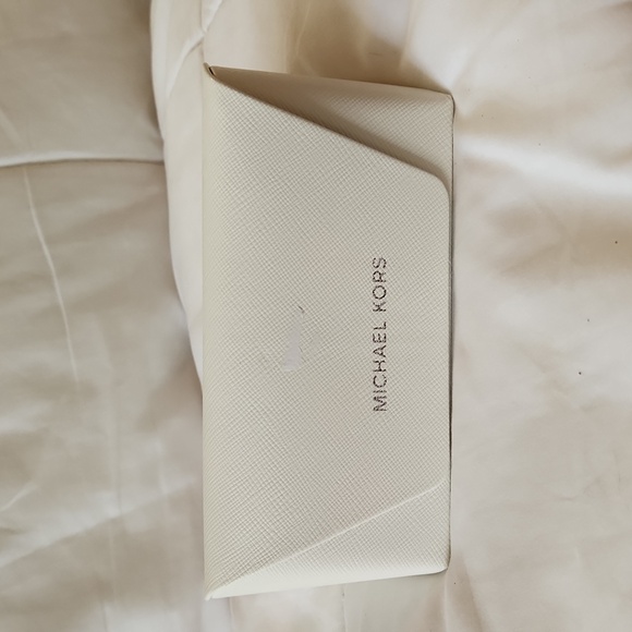 MICHAEL KORS SUNNIES NWT - Picture 5 of 6